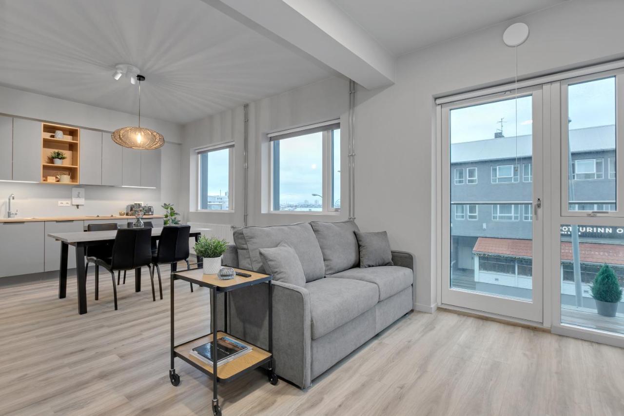 Sunny Central Apartment Reykjavik Ngoại thất bức ảnh